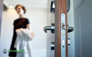 What to Do When Locked Out of Your Apartment